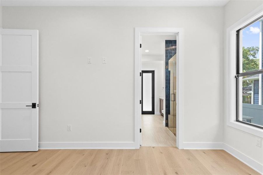 Spacious, unfurnished interior of a new home in , Tampa (Image 26). Spacious, unfurnished interior of a new home in , Tampa (Image 26).