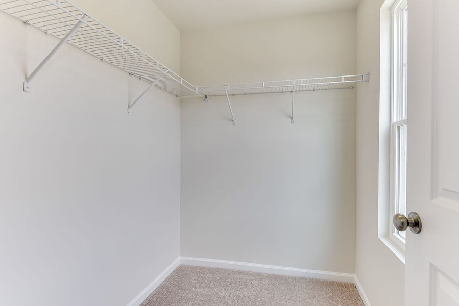 Spacious, unfurnished interior of a new home in Essence at Whiskey Run, New Ellenton (Image 21). Spacious, unfurnished interior of a new home in Essence at Whiskey Run, New Ellenton (Image 21).