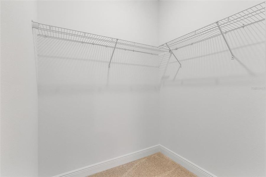 Spacious, unfurnished interior of a new home in Crossroads at Kelly Park, Apopka (Image 31).