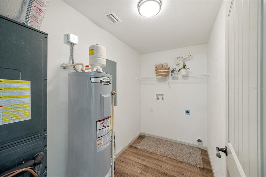 Furnished interior view inside a new home in , High Springs (Image 9). Furnished interior view inside a new home in , High Springs (Image 9).