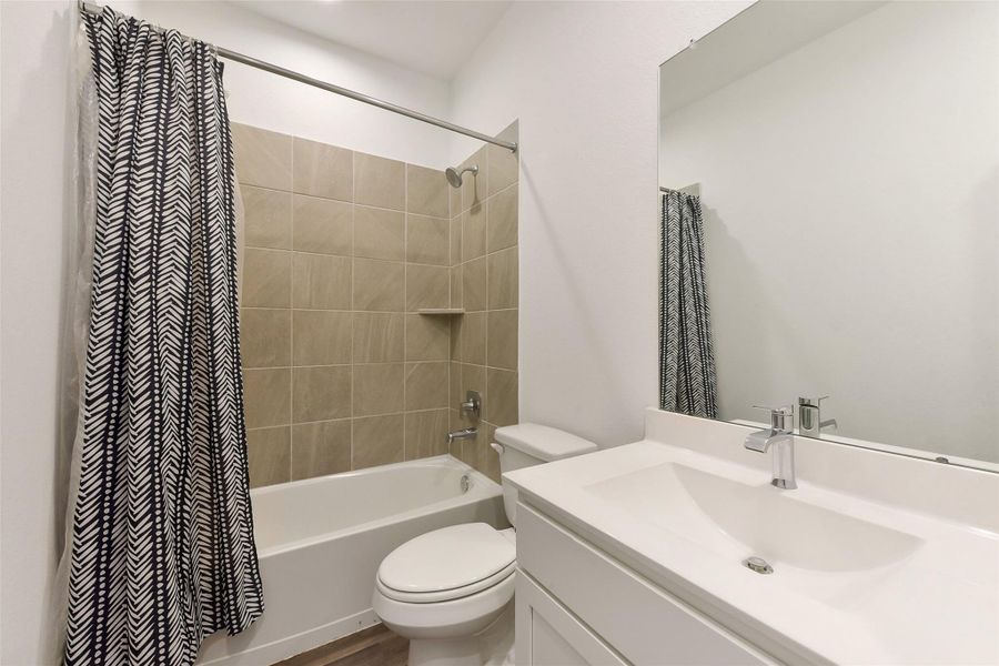 Furnished interior view inside a new home in Sunterra, Katy (Image 16). Furnished interior view inside a new home in Sunterra, Katy (Image 16).