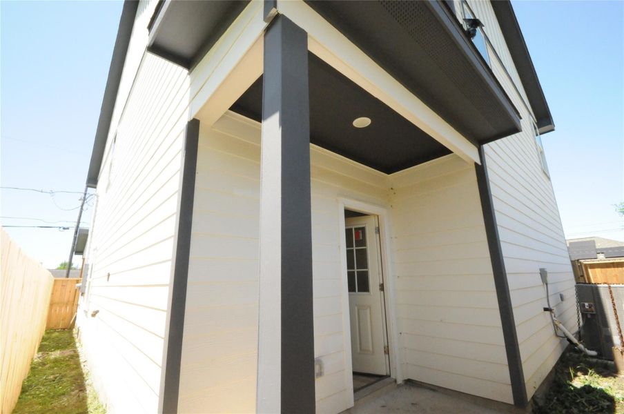 Image 40 of a home in .