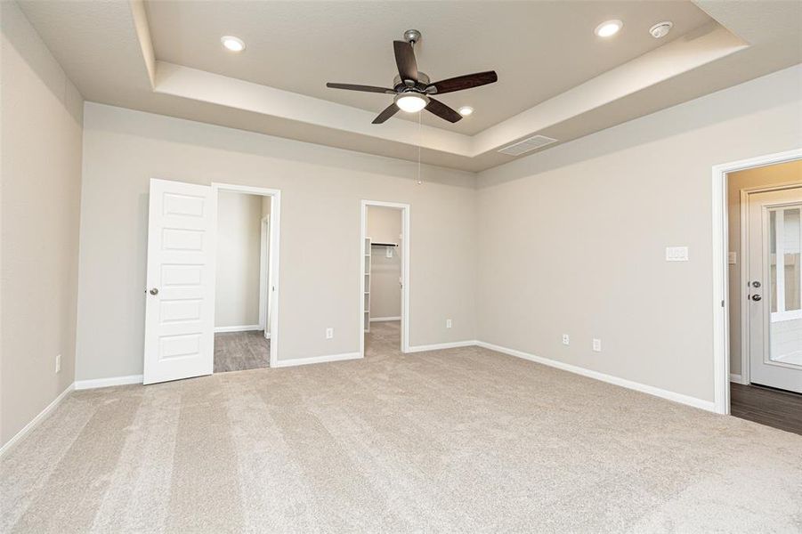 Photos are a representation of the floor plan. Options and interior selections will vary.