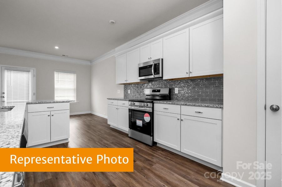 Image 10 of a home in Cedar Meadows.