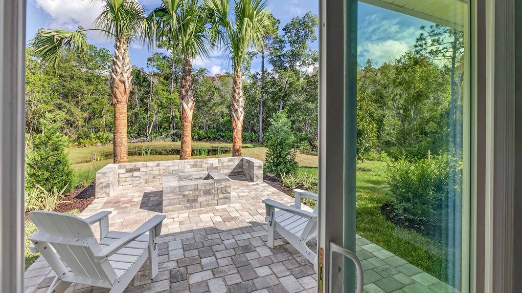 Representative exterior details of a home built from the BERKELEY II by D.R. Horton in Bridle Creek Express, Jacksonville (Image 3).