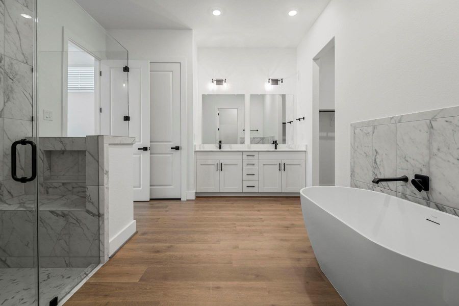 Furnished interior view inside a new home in Hallimore Ranch, Rosenberg (Image 3). Furnished interior view inside a new home in Hallimore Ranch, Rosenberg (Image 3).