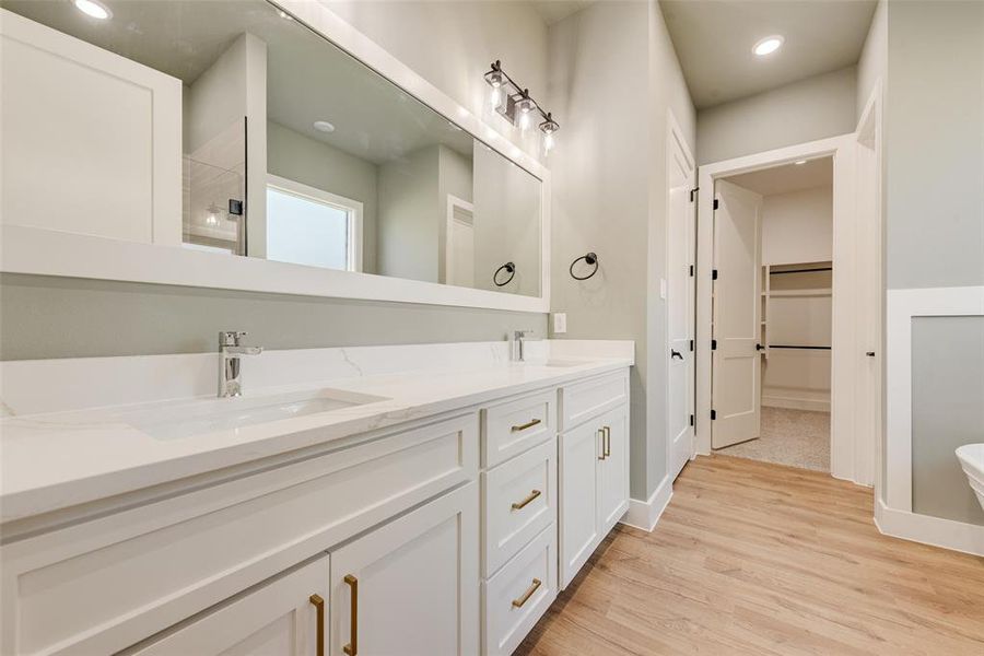 Furnished interior view inside a new home in Lincoln Pointe, Van Alstyne (Image 9). Furnished interior view inside a new home in Lincoln Pointe, Van Alstyne (Image 9).