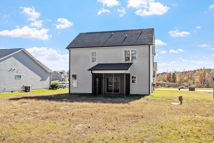 07-187 Clydes Point Way [2654876]_07