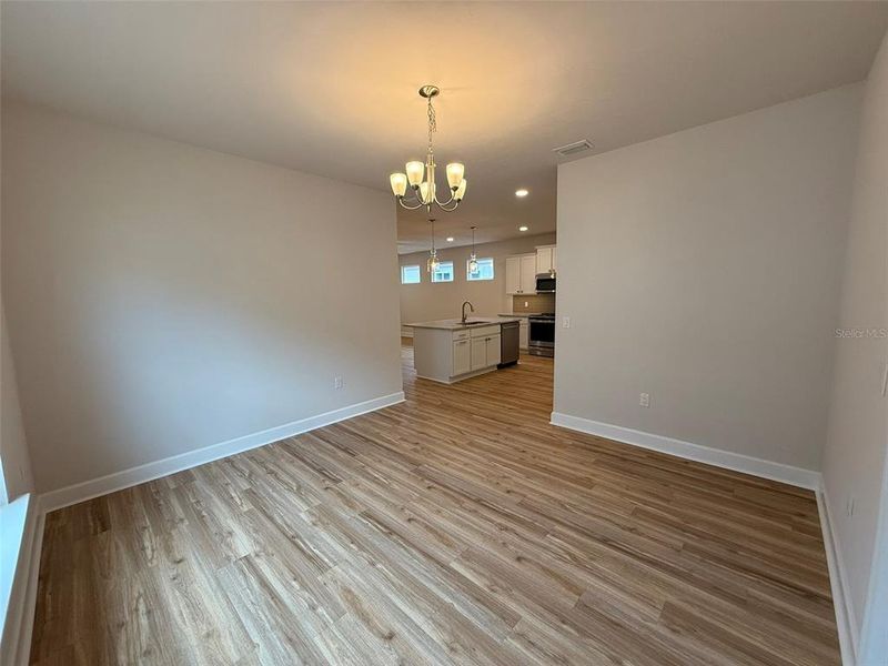 Spacious, unfurnished interior of a new home in Lugano, Gainesville (Image 29).