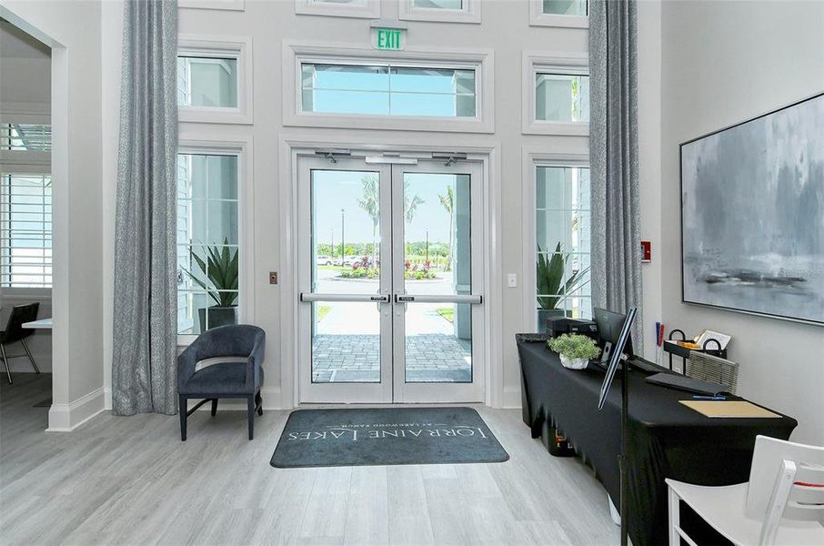 Furnished interior view inside a new home in Lorraine Lakes at Lakewood Ranch, Lakewood Ranch (Image 10).
