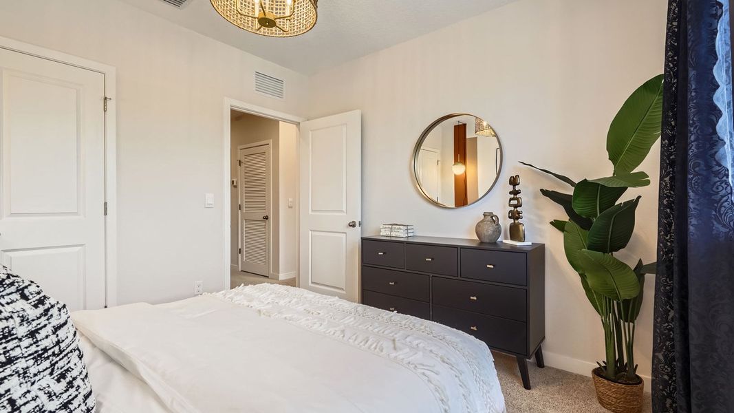 Representative furnished interior of a home built from the Jade by D.R. Horton in Ashwood Cove, Lake Worth (Image 24). Representative furnished interior of a home built from the Jade by D.R. Horton in Ashwood Cove, Lake Worth (Image 24).