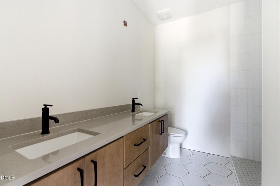 NOBLE PLACE TOWNHOMES
