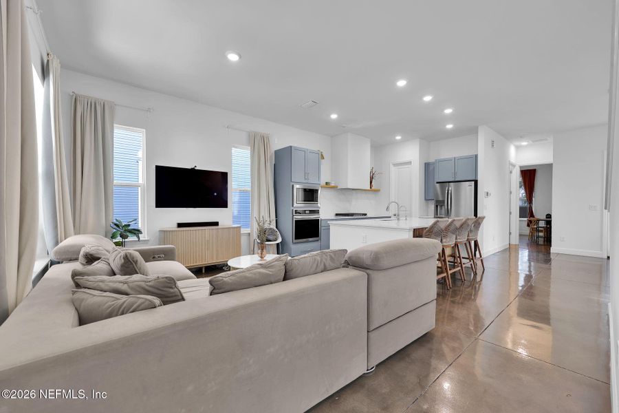 Furnished interior view inside a new home in , Jacksonville (Image 31).