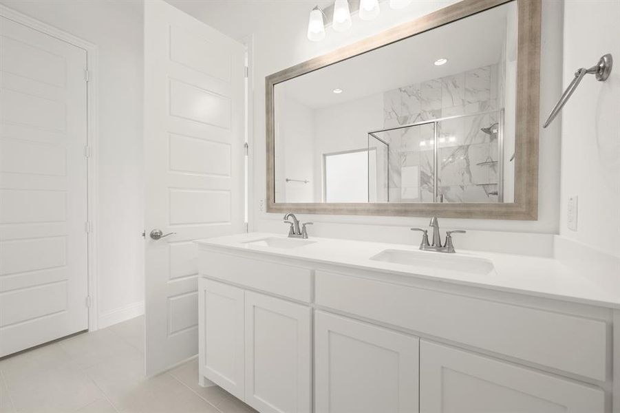 1540 Euclid- Primary Suite-5