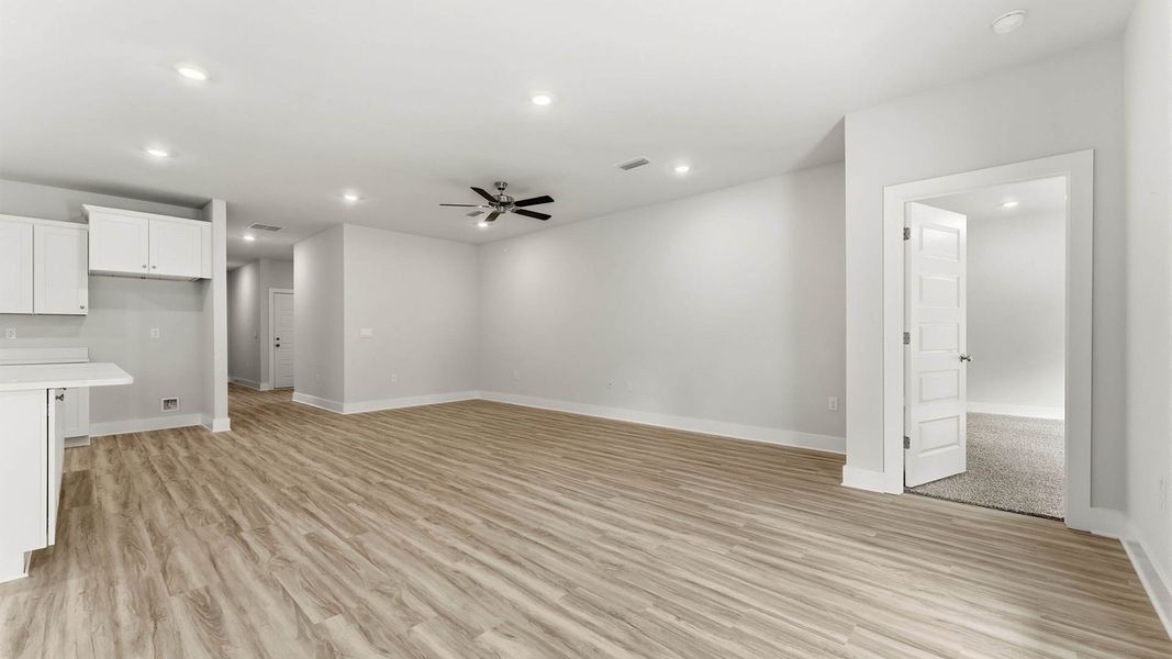 Spacious, unfurnished interior of a new home in Buffer Farms, Port Saint Joe (Image 17). Spacious, unfurnished interior of a new home in Buffer Farms, Port Saint Joe (Image 17).