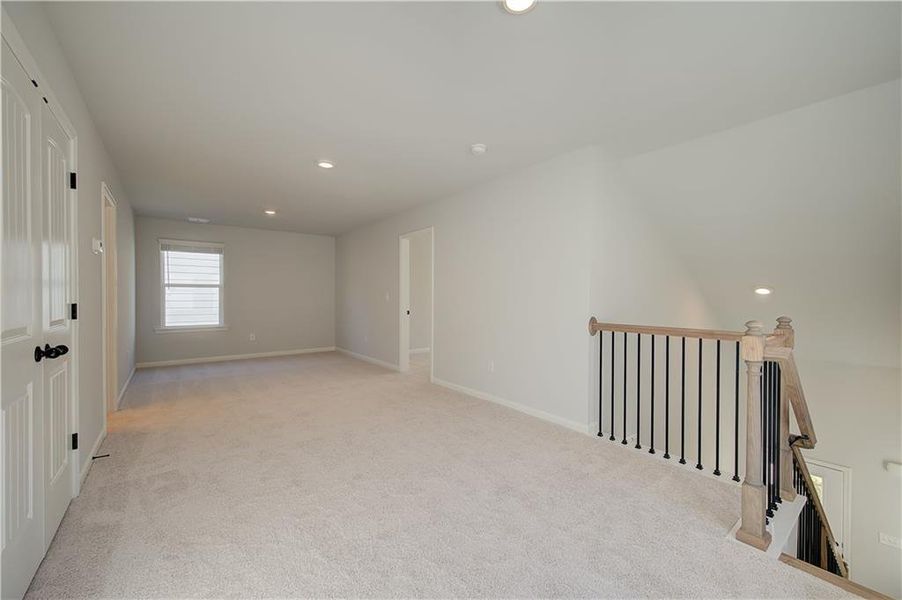 Spacious, unfurnished interior of a new home in Abbotts Crossing, Conyers (Image 10).