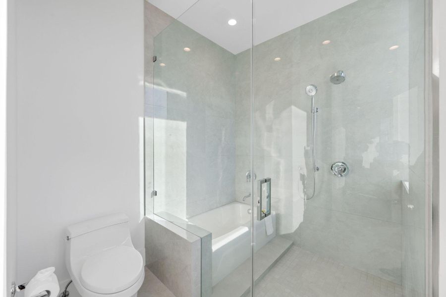 201 Southeast 4th Ave - 49.jpg-SMALL