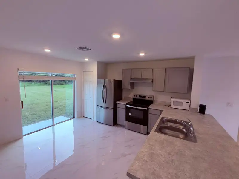 E662669B-FDD3-4185-9037-4732AE100684