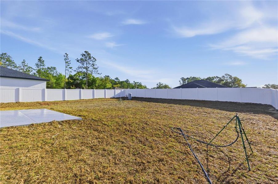 Exterior details and patio area of a home in , Ocala (Image 15).