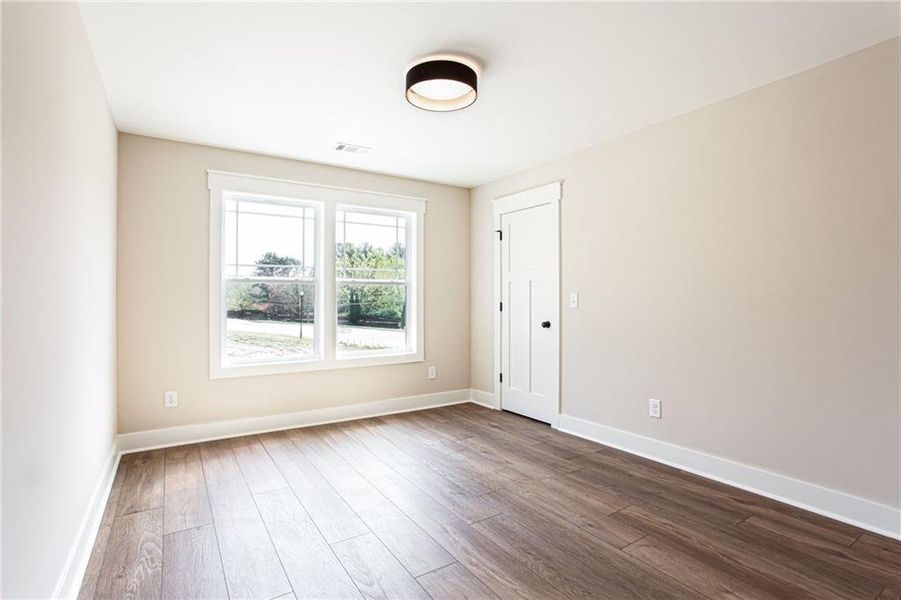 Spacious, unfurnished interior of a new home in , Grayson (Image 41).