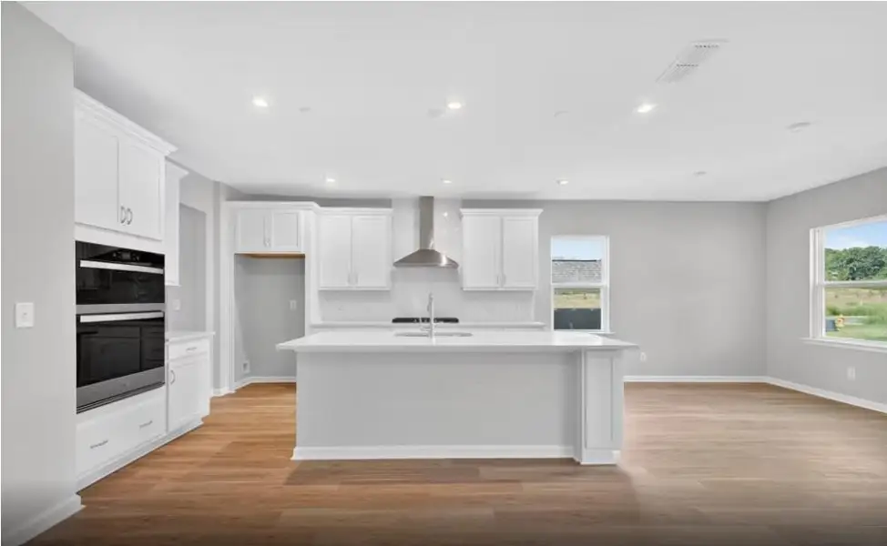 Furnished interior view inside a new home in Hamilton Place, Cartersville (Image 6).