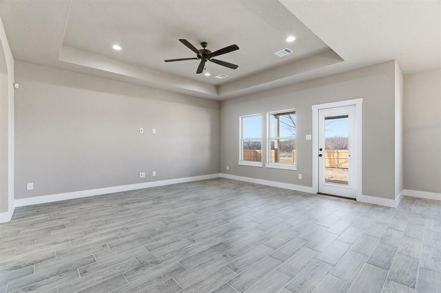 Spacious, unfurnished interior of a new home in , Bridgeport (Image 29).