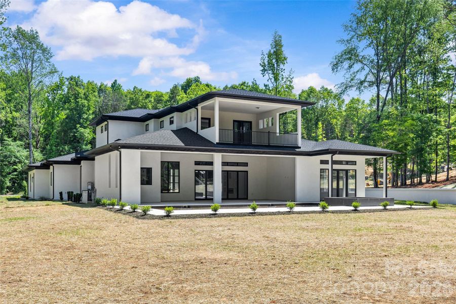 Front exterior of a new home in , Davidson, NC, highlighting curb appeal (Image 21).