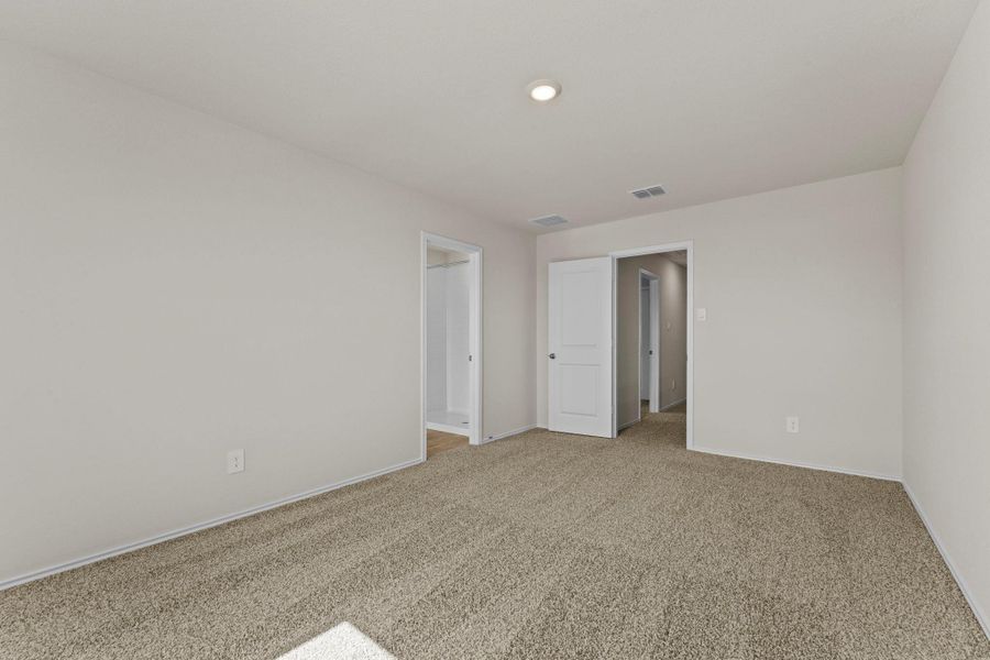 Spacious, unfurnished interior of a new home in Sunset Oaks, Maxwell (Image 26). Spacious, unfurnished interior of a new home in Sunset Oaks, Maxwell (Image 26).