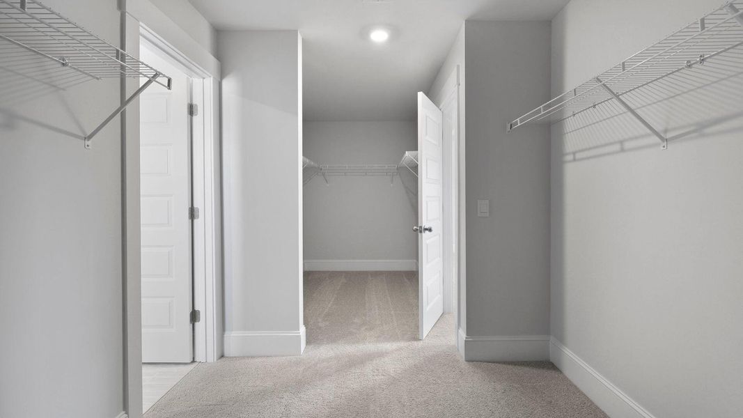 Spacious, unfurnished interior of a new home in Berkeley Bay, Ridgeville (Image 26).