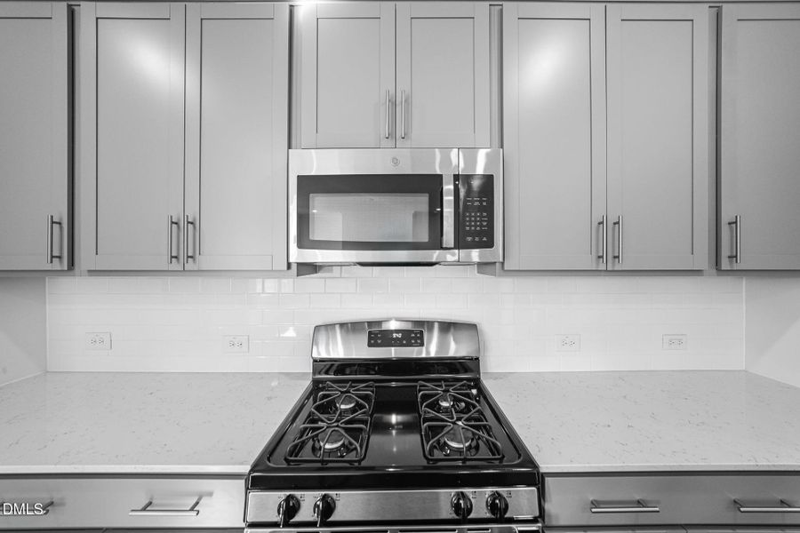 SUN_SherriDowns_Pic_Madison-15