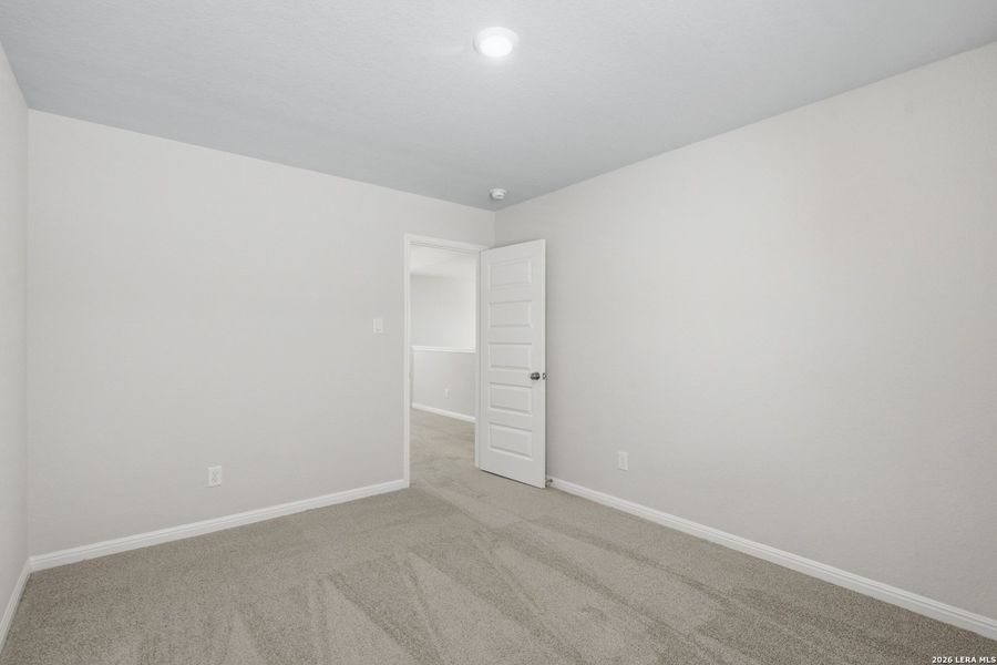 Spacious, unfurnished interior of a new home in Timber Creek, San Antonio (Image 23). Spacious, unfurnished interior of a new home in Timber Creek, San Antonio (Image 23).
