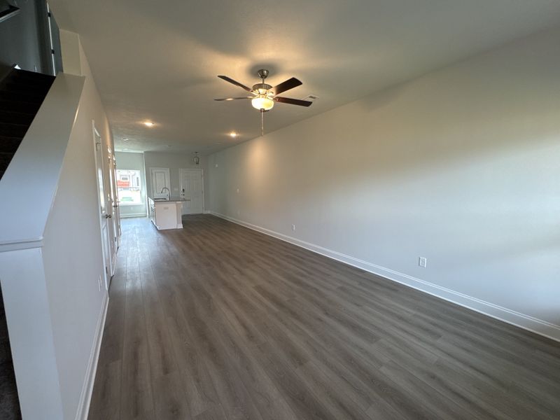 Spacious, unfurnished interior of a new home in Caroleton Townhomes, Grovetown (Image 22).