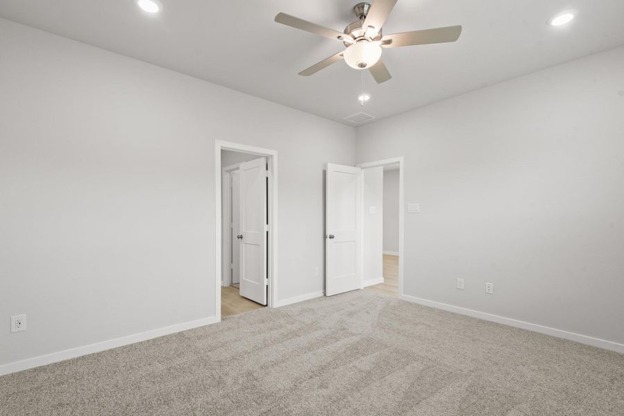 Spacious, unfurnished interior of a new home in River Ranch Trails, Dayton (Image 13). Spacious, unfurnished interior of a new home in River Ranch Trails, Dayton (Image 13).