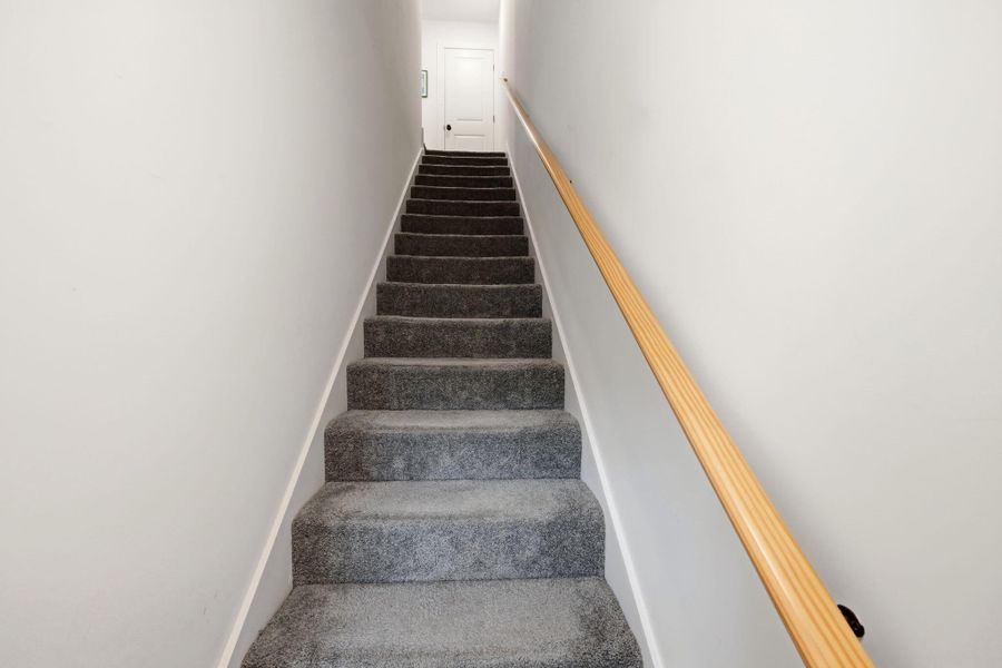 Spacious, unfurnished interior of a new home in , North Charleston (Image 23).