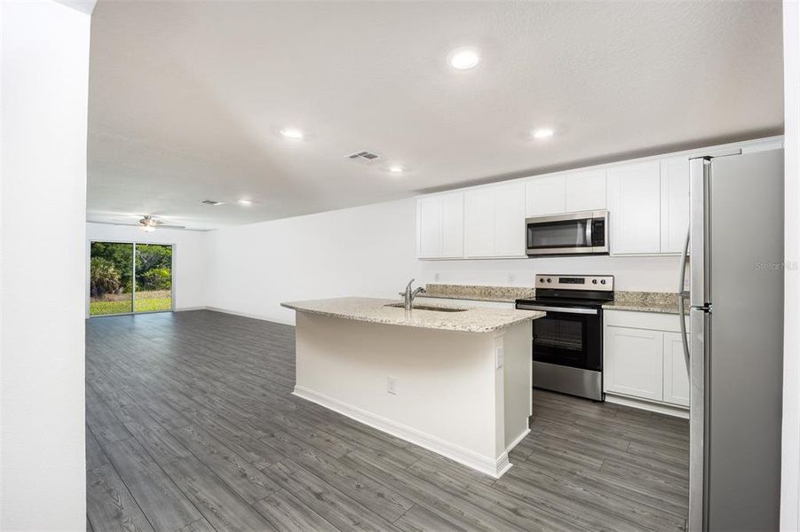 Furnished interior view inside a new home in Gum Lake Preserve, Lake Alfred (Image 9).