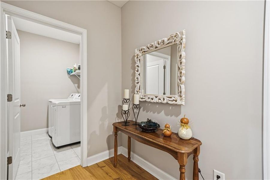 Furnished interior view inside a new home in , Jasper (Image 8).