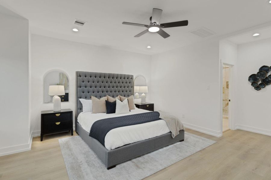 Furnished interior view inside a new home in , Houston (Image 27). Furnished interior view inside a new home in , Houston (Image 27).