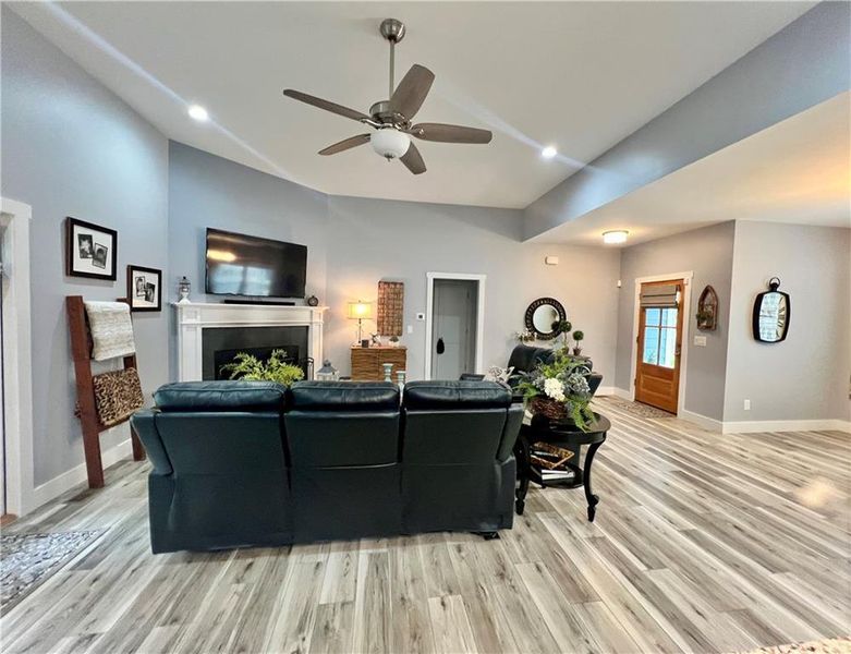 Furnished interior view inside a new home in , Temple (Image 14). Furnished interior view inside a new home in , Temple (Image 14).