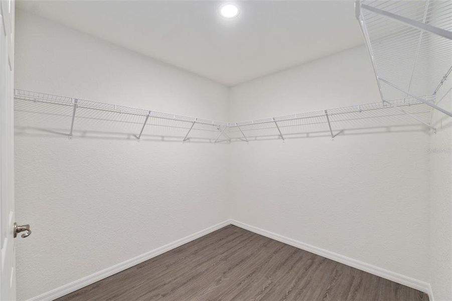 Spacious, unfurnished interior of a new home in , Dunnellon (Image 17). Spacious, unfurnished interior of a new home in , Dunnellon (Image 17).