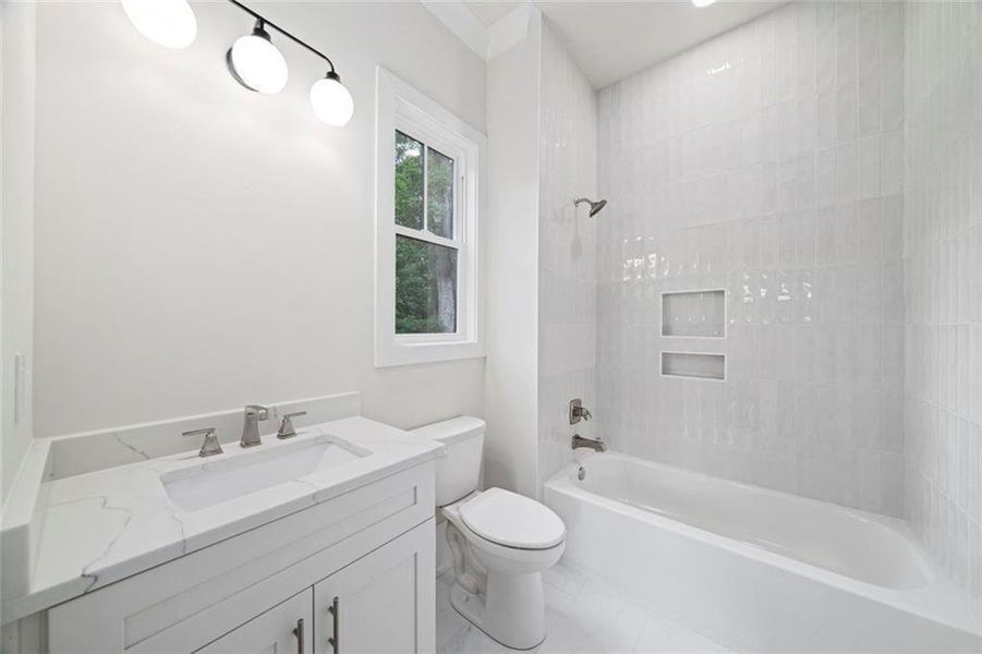 Furnished interior view inside a new home in , Atlanta (Image 12).