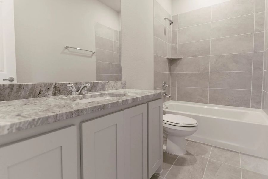 Representative furnished interior of a home built from the Hudson by Stonehollow Homes in Heritage Grove, Blue Ridge (Image 7).