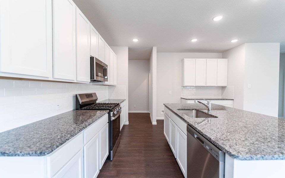 Furnished interior view inside a new home in Colony at Pinehurst, Pinehurst (Image 9).