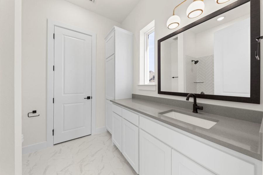 Representative furnished interior of a home built from the 5551 by Tradition Homes in Windsong Ranch, Prosper (Image 16).