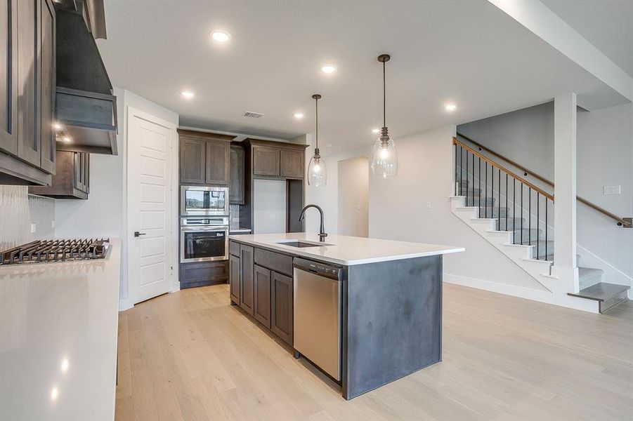 Furnished interior view inside a new home in Talon Hills, Fort Worth (Image 12). Furnished interior view inside a new home in Talon Hills, Fort Worth (Image 12).