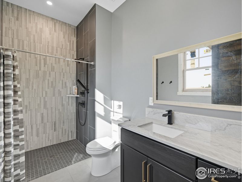 Furnished interior view inside a new home in , Fort Collins (Image 6). Furnished interior view inside a new home in , Fort Collins (Image 6).