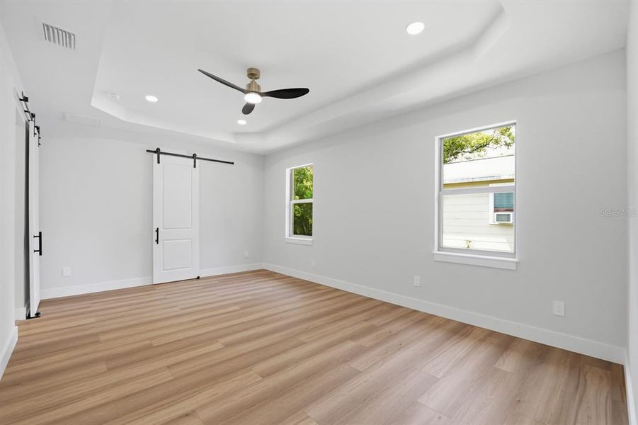 Spacious, unfurnished interior of a new home in , Brooksville (Image 23).