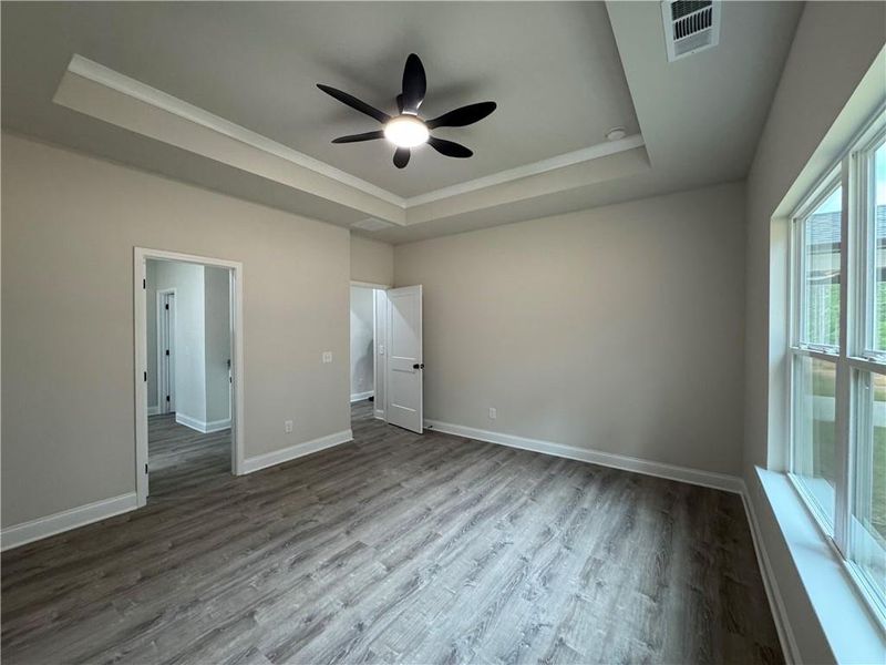 Spacious, unfurnished interior of a new home in , Toccoa (Image 16).