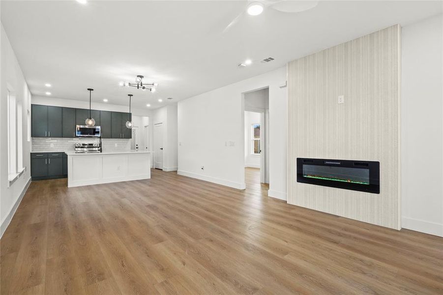 Spacious, unfurnished interior of a new home in , Dallas (Image 10). Spacious, unfurnished interior of a new home in , Dallas (Image 10).