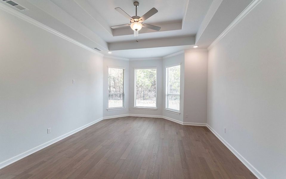 Spacious, unfurnished interior of a new home in Heath Golf & Yacht Club, Heath (Image 19). Spacious, unfurnished interior of a new home in Heath Golf & Yacht Club, Heath (Image 19).