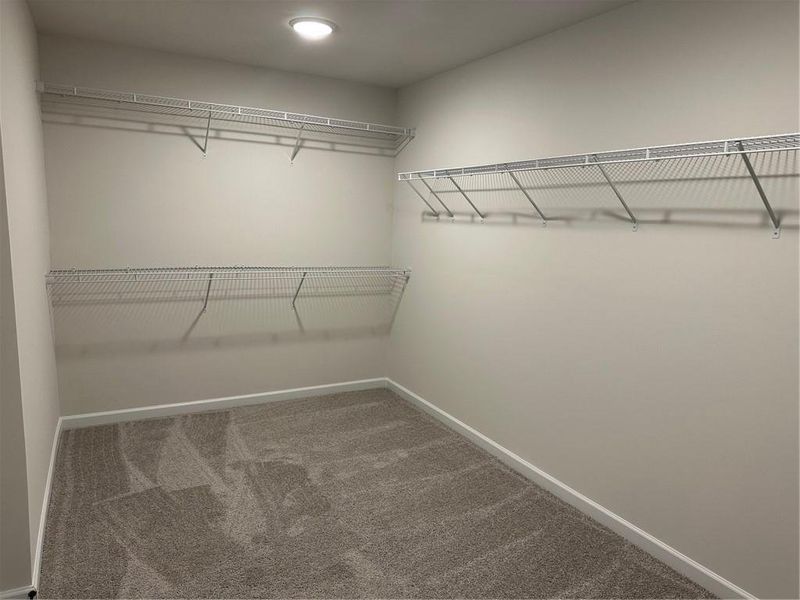 Spacious, unfurnished interior of a new home in Beckett Ranch, Auburn (Image 22).